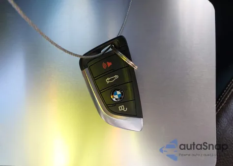 2017 BMW X1 xDrive28I from USA, damaged, VIN WBXHT3C3XH5F87877